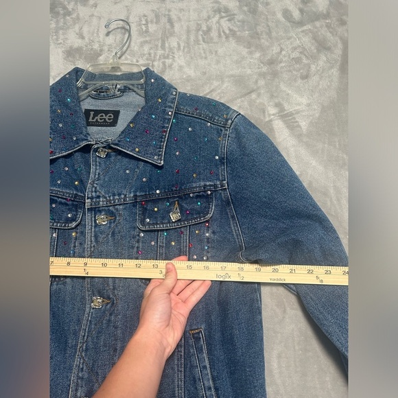 Lee Denim Trucker Jacket Women’s Large Blue Buttons Rhinestones Bedazzled - Picture 11 of 11